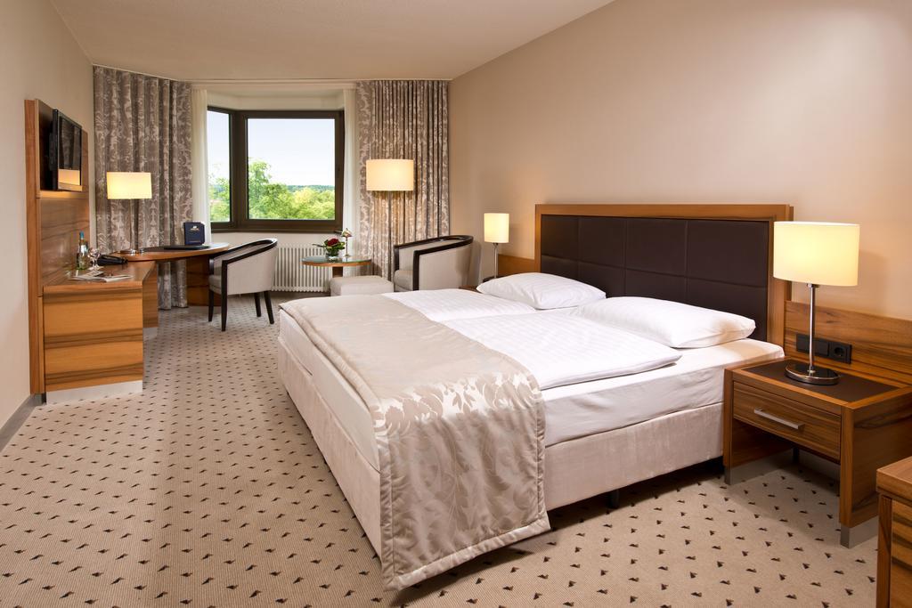 Maritim Hotel Bad Homburg Bad Homburg vor der Hohe Ruang foto